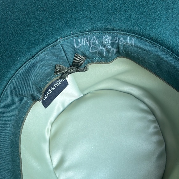 COPY - Luna Bloom Scry hat - Picture 2 of 3